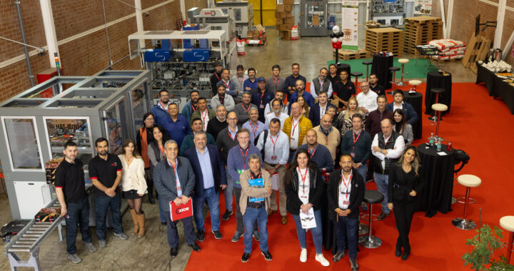 Group photo Open House at Boix Chile